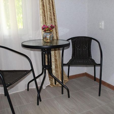 Guest house Racha Ambrolaouri Extérieur photo