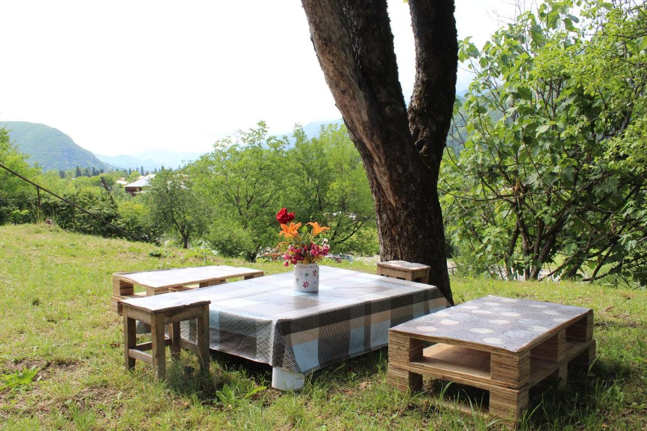 Guest house Racha Ambrolaouri Extérieur photo