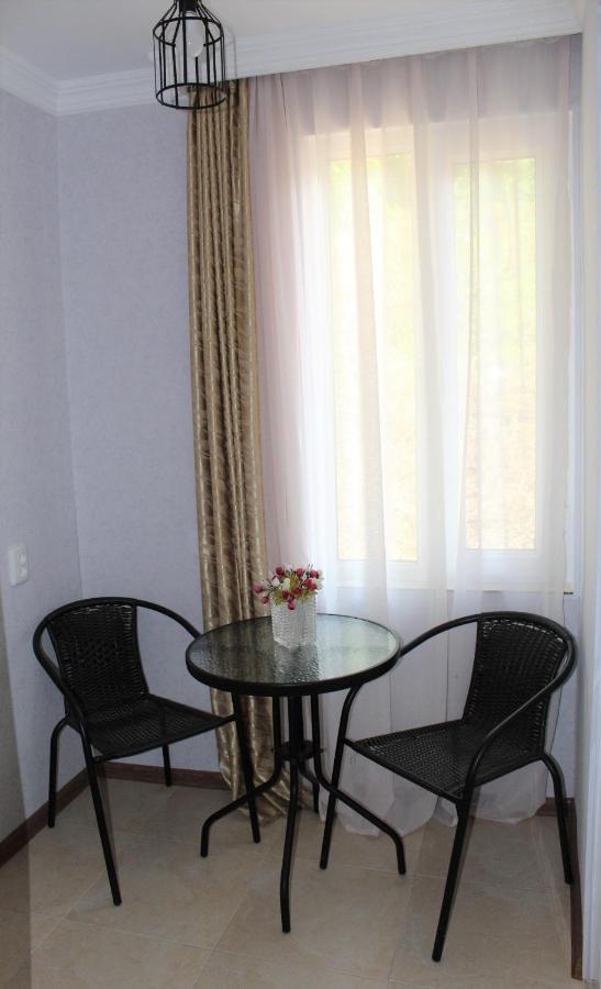 Guest house Racha Ambrolaouri Extérieur photo