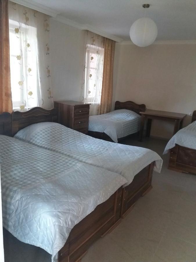 Guest house Racha Ambrolaouri Extérieur photo